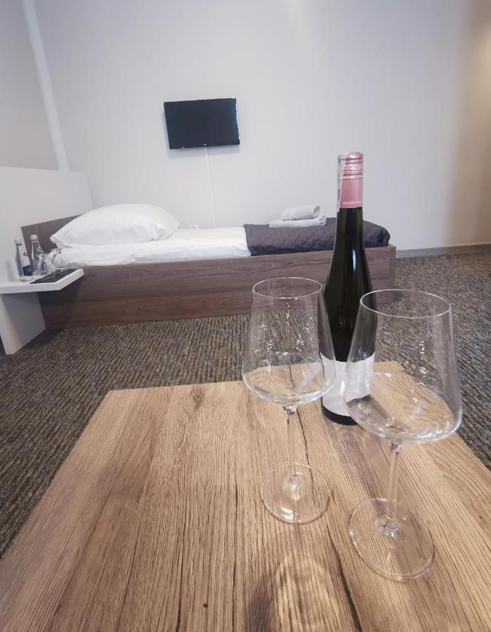 Loft Aparthotel Zlocieniec Luaran gambar